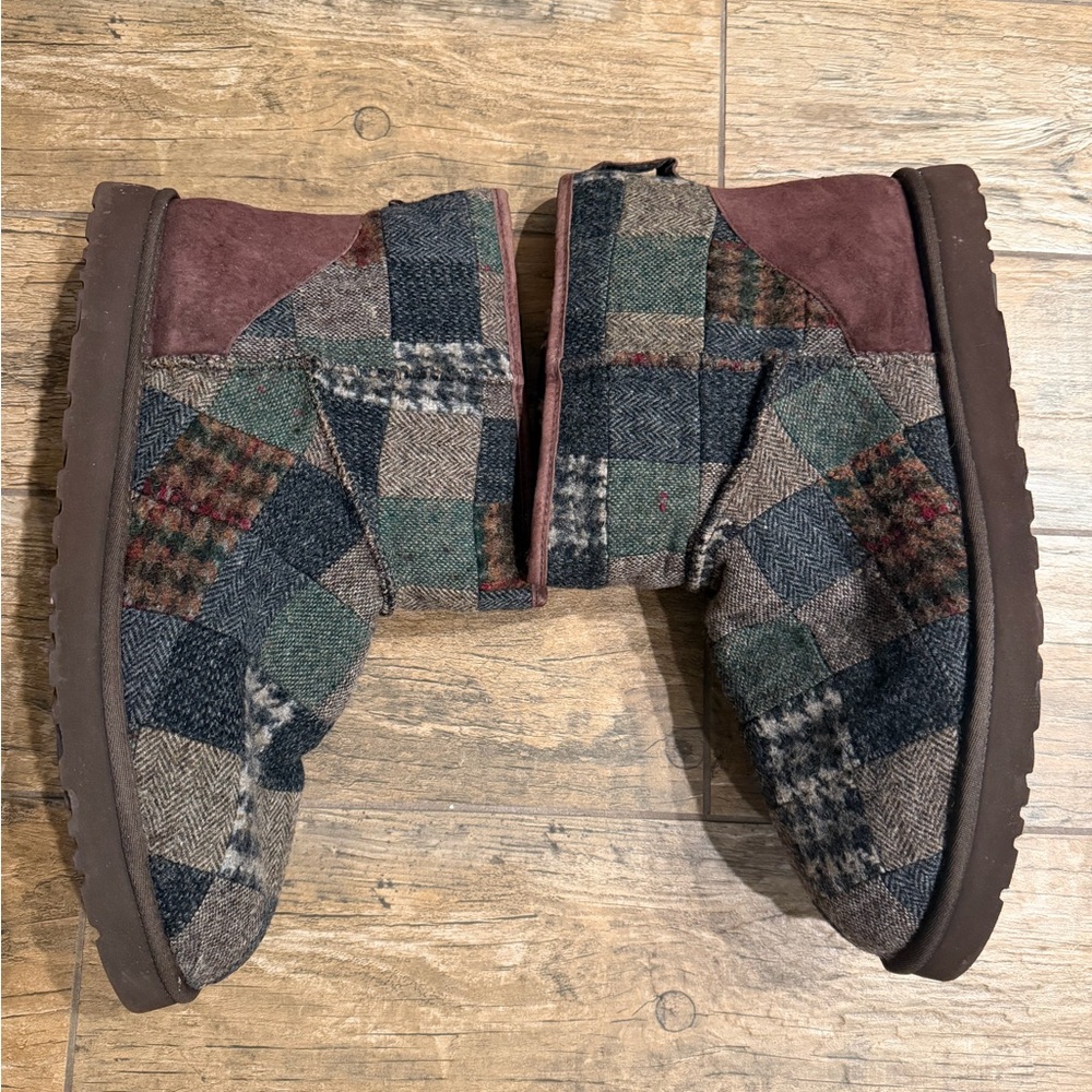 UGG Men's classic mini patchwork size 18 - image 3